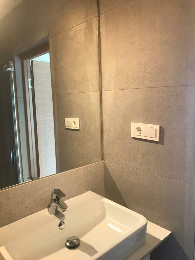 Nida Four Seasons Exterior foto